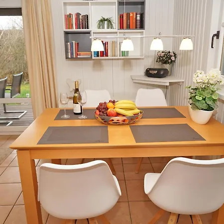 Blockhaus Mit Glasfaser W-lan In Strandnaehe